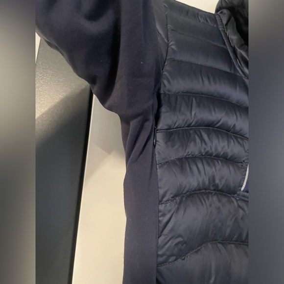 Lululemon Down For A Run Pullover II - Picture 4 of 14